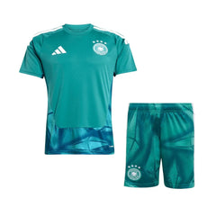 Goalkeeper kit