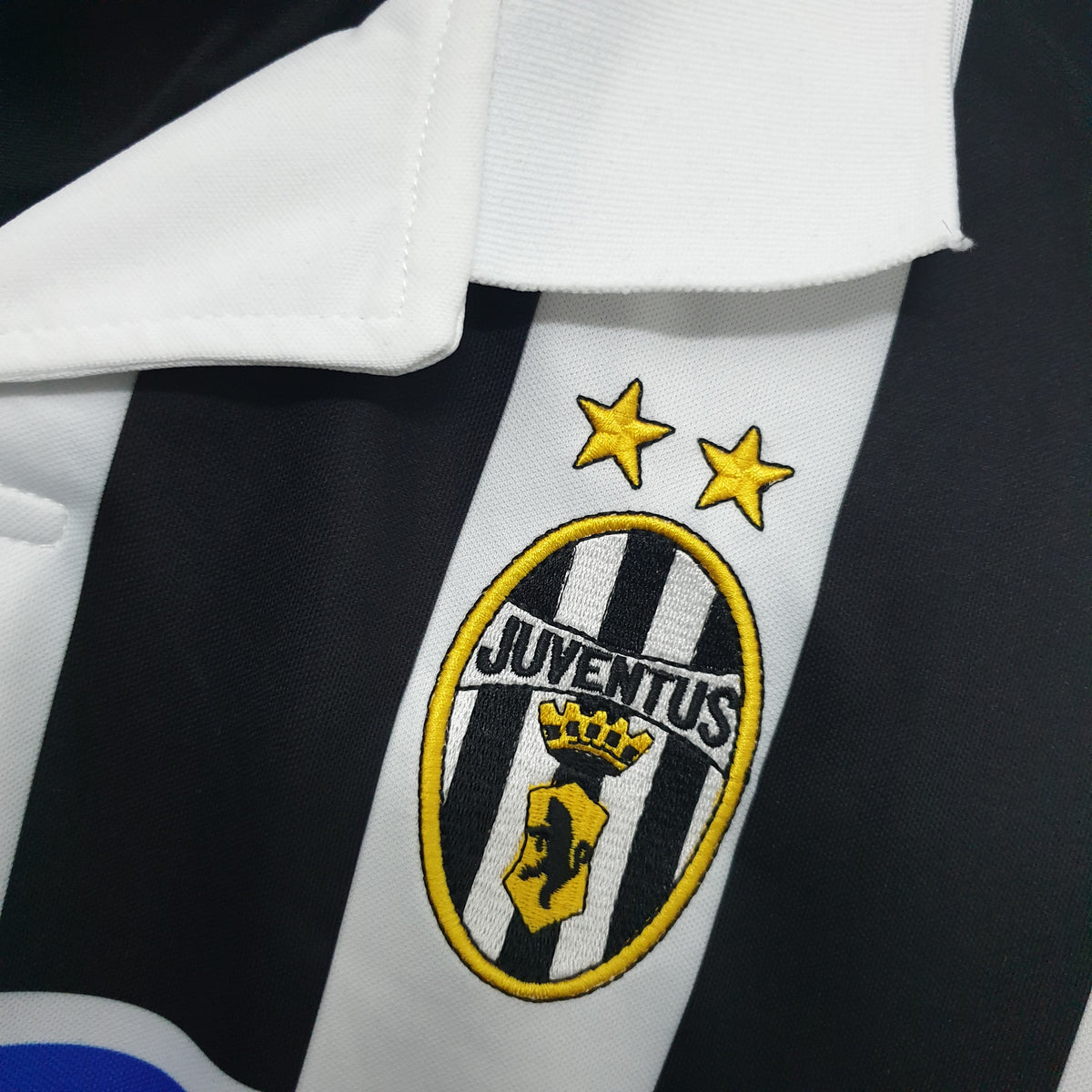 Juventus Home Long Sleeve Retro Jersey 1999-00