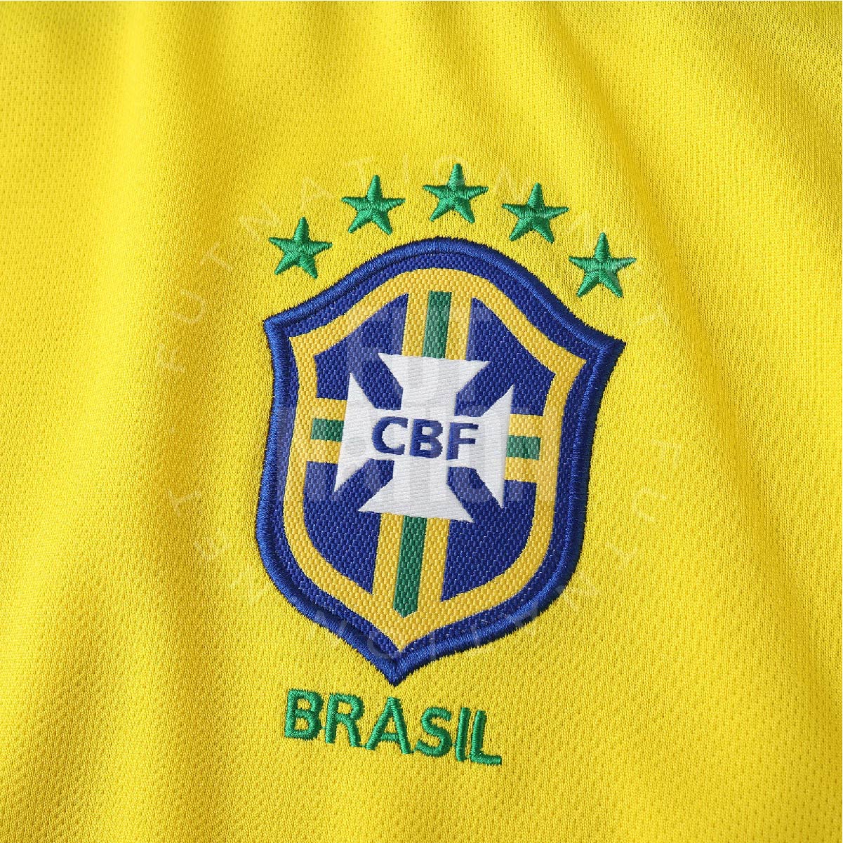 Brazil Home 2004 Jersey Soccer - Retro Version