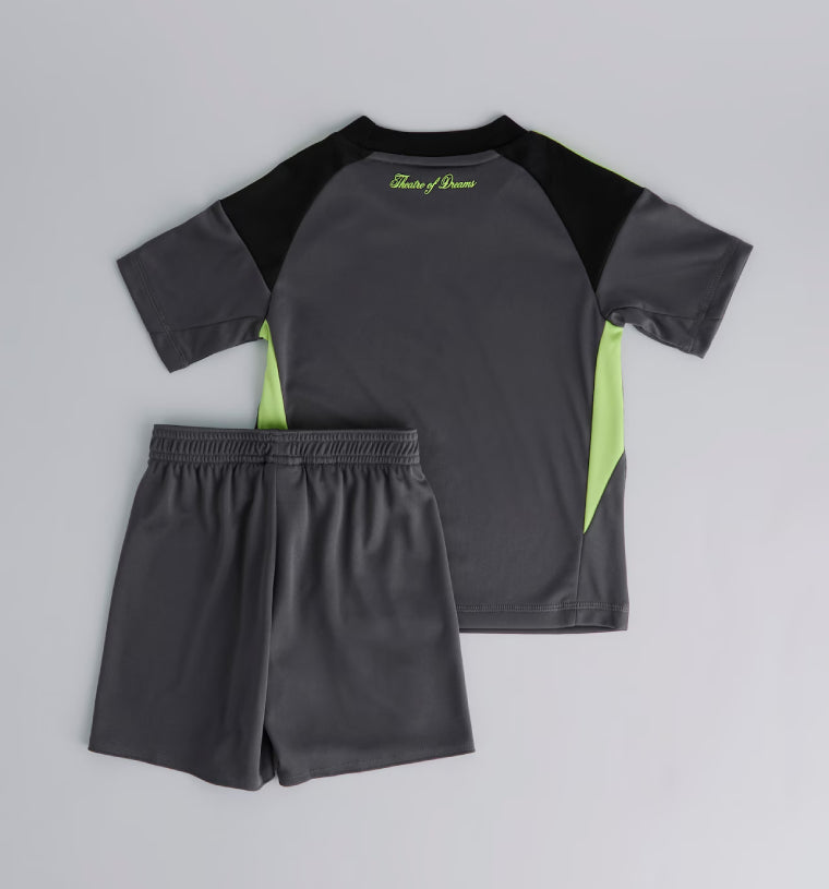 Manchester United Goalkeeper Kids Kit 25-26
