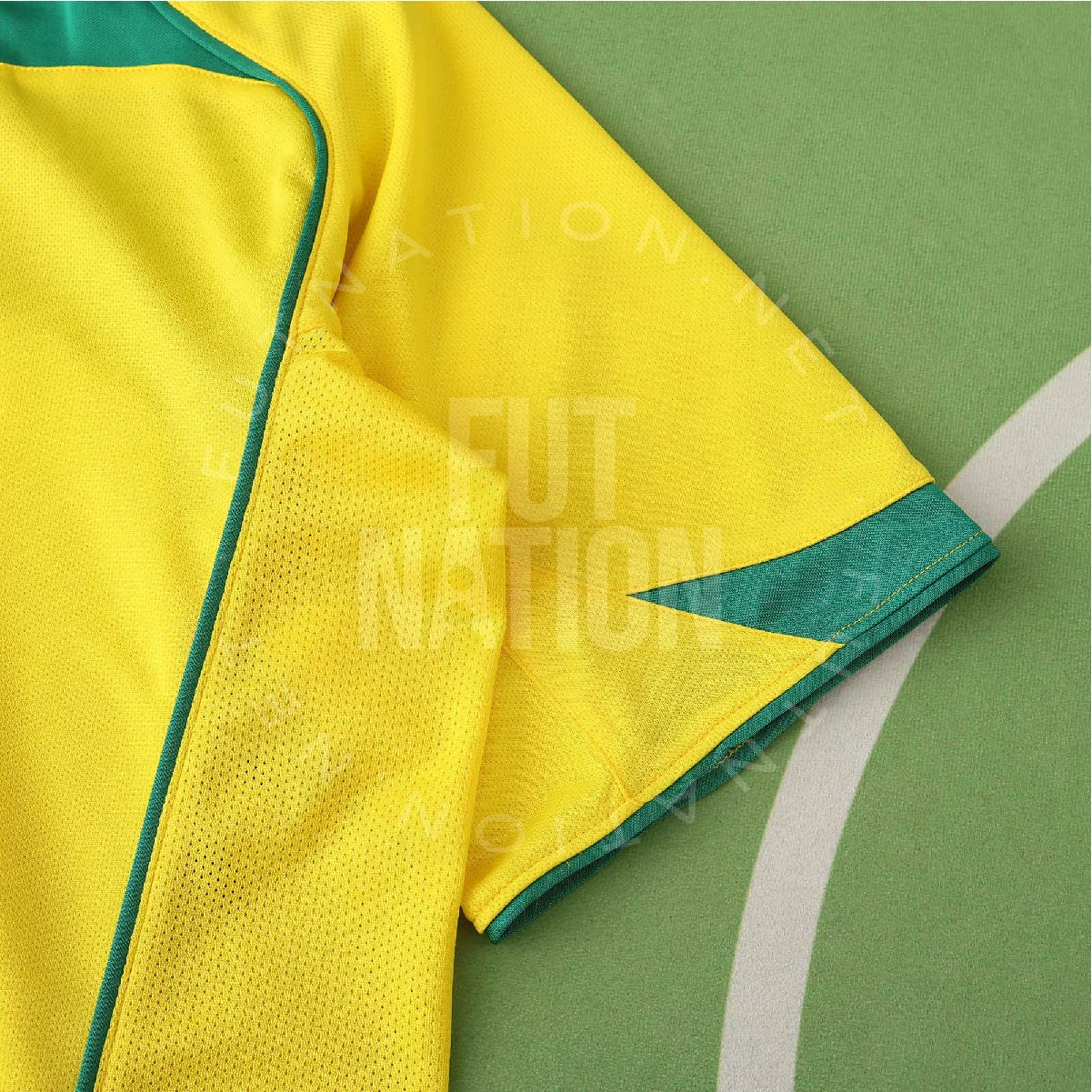 Brazil Home 2004 Jersey Soccer - Retro Version