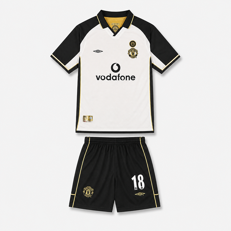 Manchester United 100 Years Centenary Reversible Kids Kit