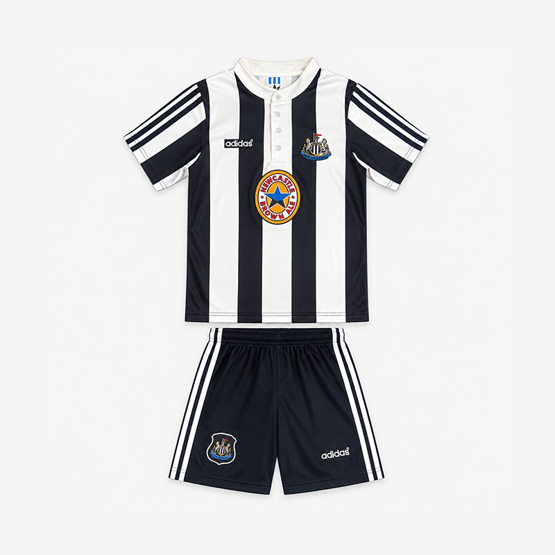 Newcastle United Home Retro Kids Kit 1995-1997