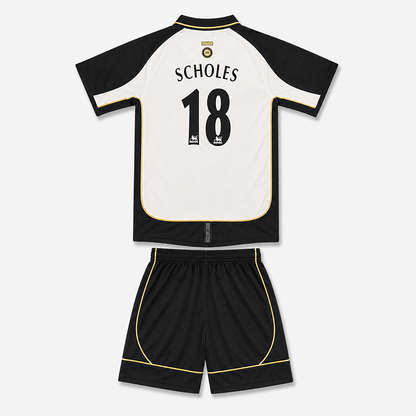 Manchester United 100 Years Centenary Reversible Kids Kit