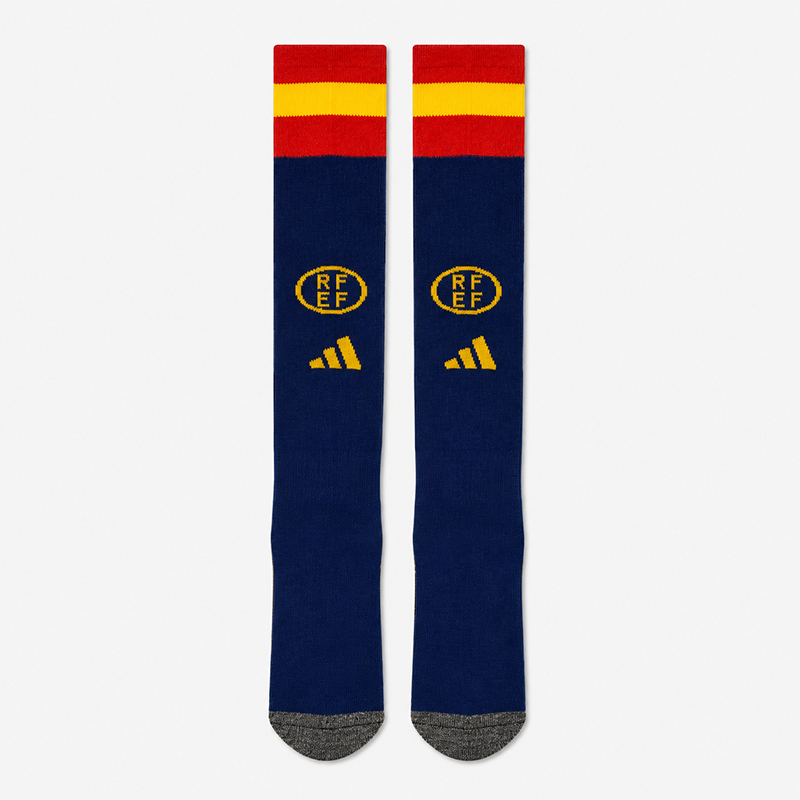 Spain Home Kids Kit 2026