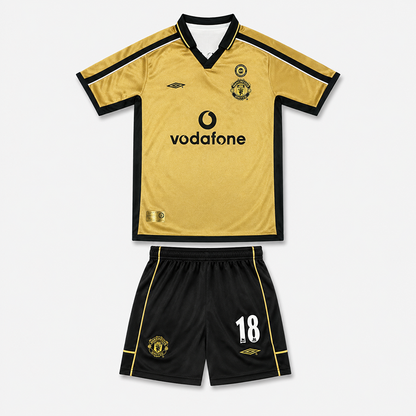Manchester United 100 Years Centenary Reversible Kids Kit