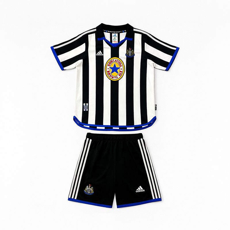 Newcastle United Home Retro Kids Kit 1999-2000